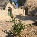 Trullo Amato Villa *